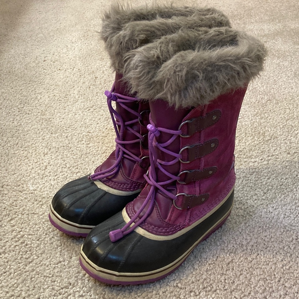 Sorel Joan of Arctic Boots size 6 women EUC